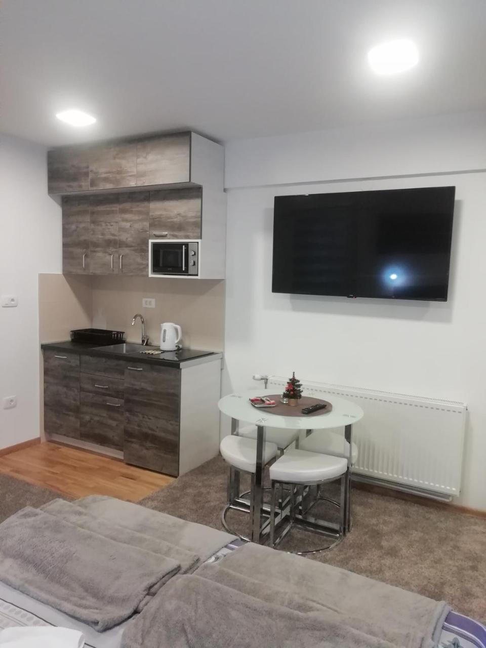 Užice Apartman Centar 1 מראה חיצוני תמונה